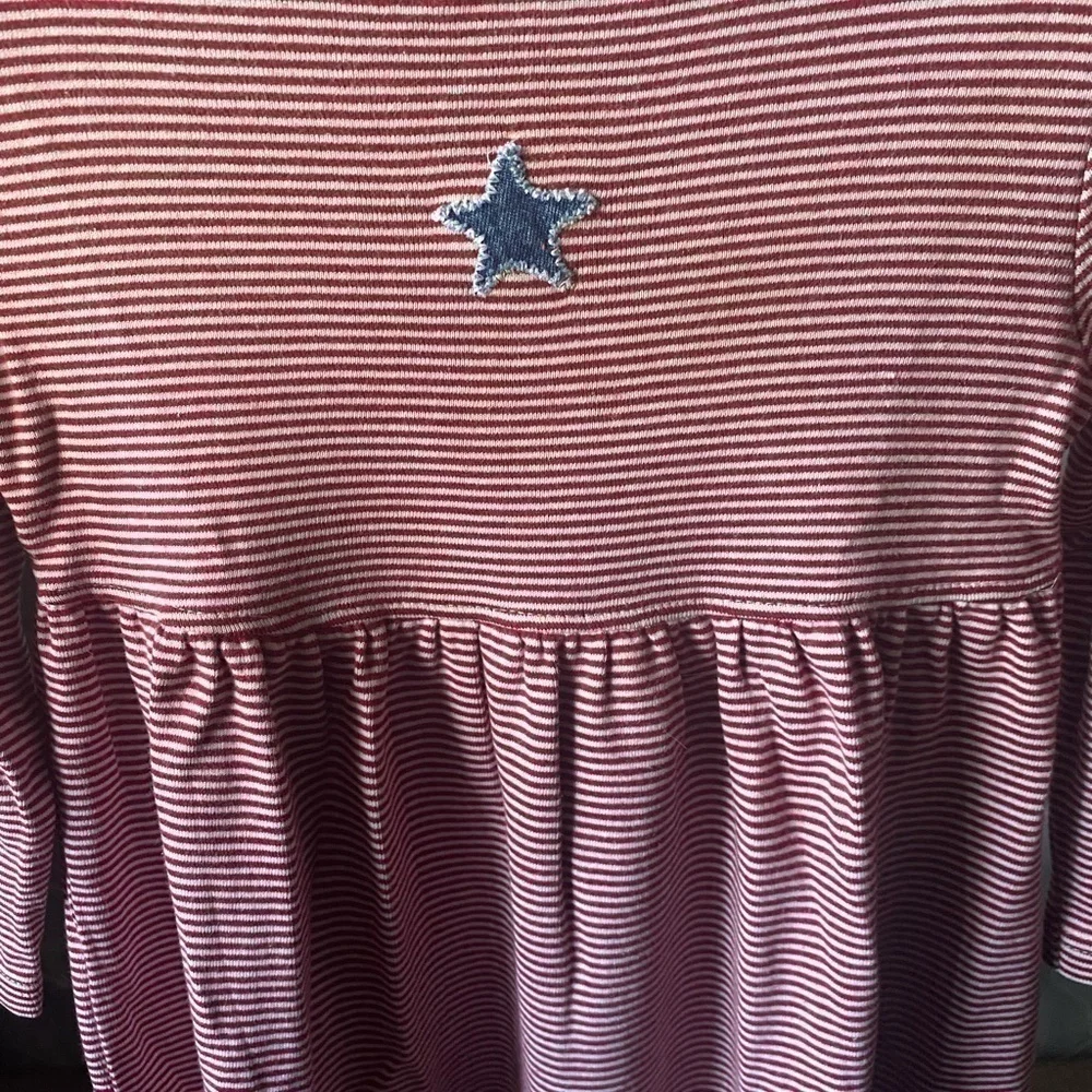 GAP KIDS-adorable red and white stripe dress with a blue star